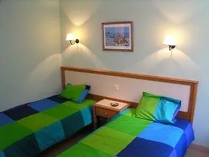 Flamboyan Hotell *
